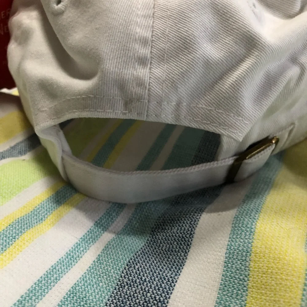 🆕 NHL Seattle Kraken White Adjustable Cap 719